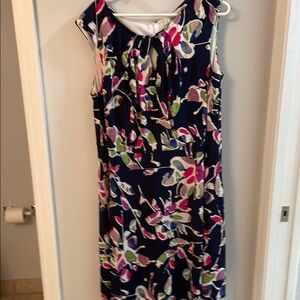 Pink and White Floral Sheath Dress with Crew Neck